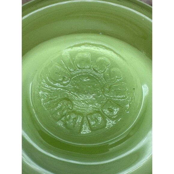 Glassybaby Votive Candle Holder Pre Triskelion Green Hand Blown Handmade - Picture 3 of 3